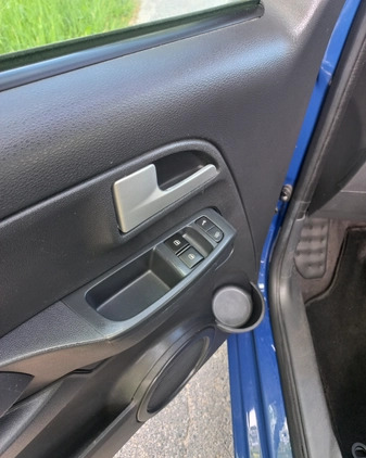 Volkswagen Fox cena 8900 przebieg: 189000, rok produkcji 2009 z Słomniki małe 154